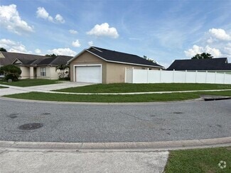Building Photo - 1808 Tattenham Way