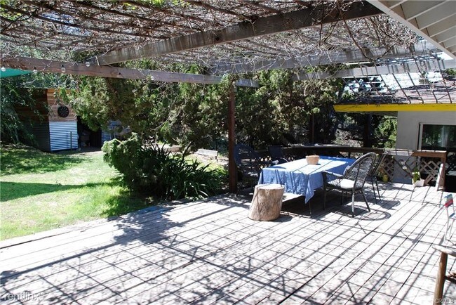Foto del edificio - 3 br, 2 bath House - 16 Peppertree Dr