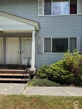 Building Photo - 81 Chipman St