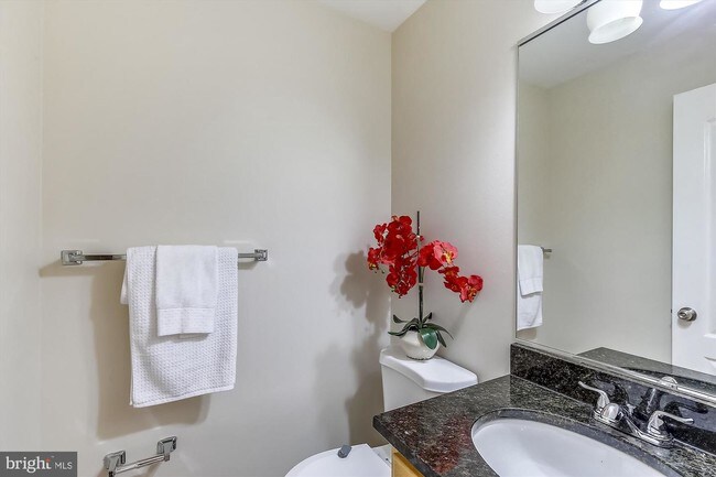 Foto del edificio - 4053 Chesterwood Dr