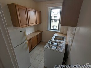 Building Photo - 1152 Commonwealth Ave