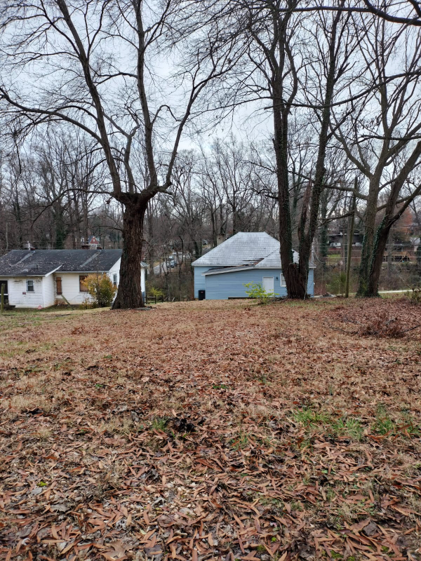 Building Photo - 1660 NE Ashley School Cir