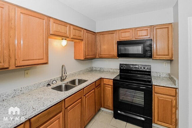 Foto del edificio - 10571 Chateau Dr