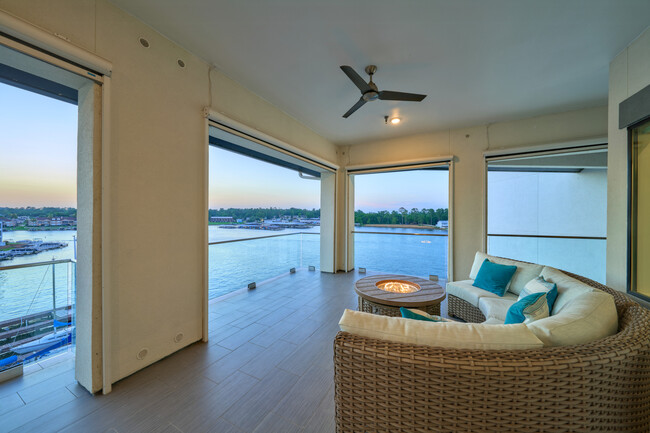 Balcony Sunset - 199 Waterpoint Ct