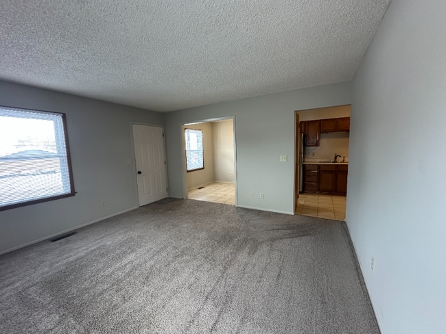 Building Photo - 1 Apollo St