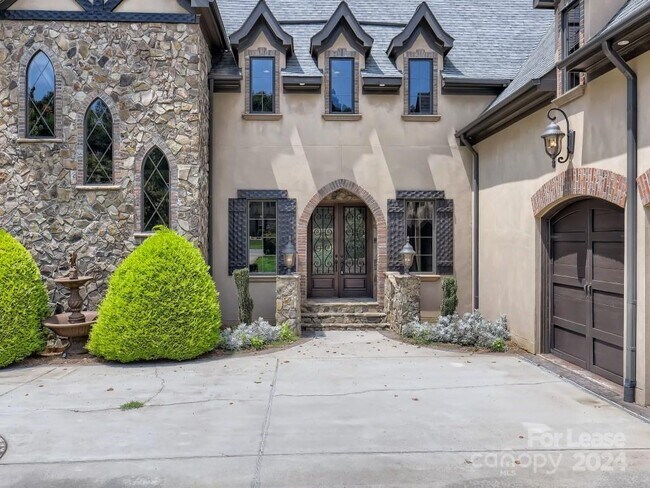 Foto del edificio - 4081 Halyard Dr