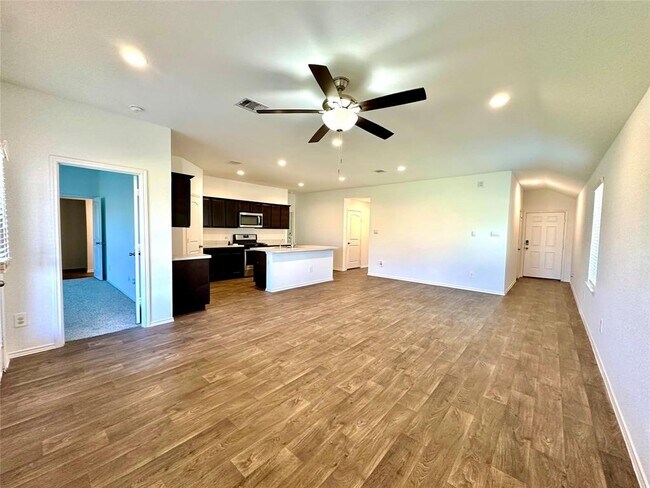 Building Photo - 5214 Becker Hills Ln