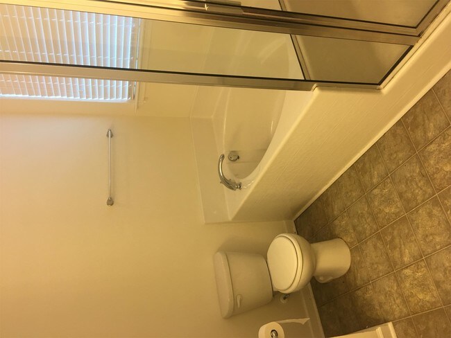 Building Photo - 498 Stoney Field Dr