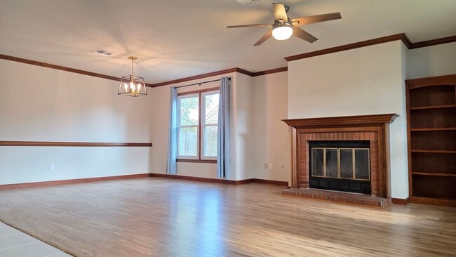 Photo - Charming 3-Bedroom Ranch in Salem Lakes Cul-de-Sac "ASK ABOUT OUR ZERO DEPOSIT" House