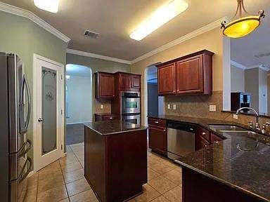 Building Photo - 615 Pumpkin Dr