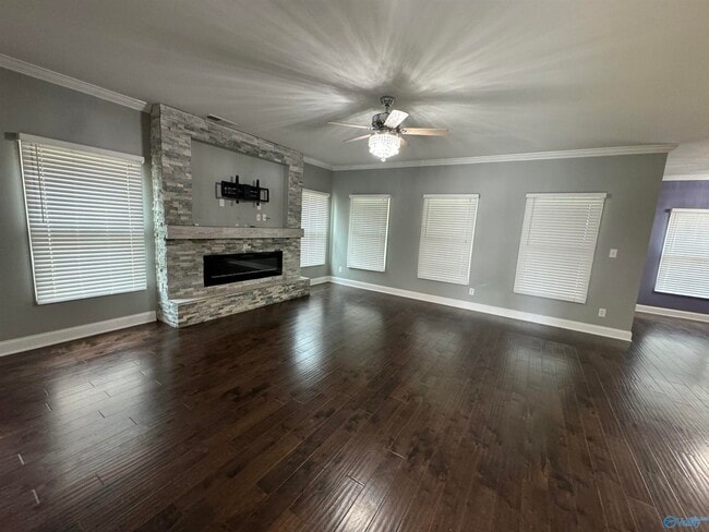 Building Photo - 418 Fern Terrace NW
