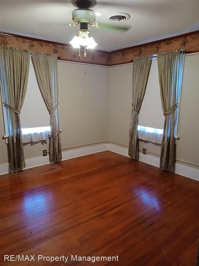 Foto del edificio - 4 br, 1.5 bath House - 1619 W Oklahoma