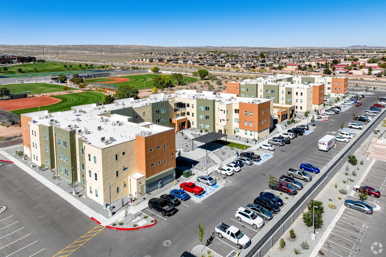 Ceja Vista Apartments Alquileres en Albuquerque, NM
