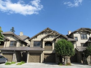 Building Photo - 6205 Davos Ln