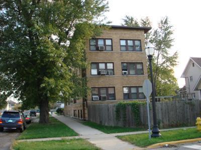 Primary Photo - 4738 Northcote Ave