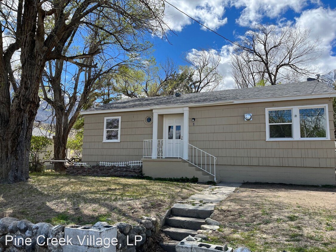 Foto principal - 3 br, 1 bath House - 04 Montana