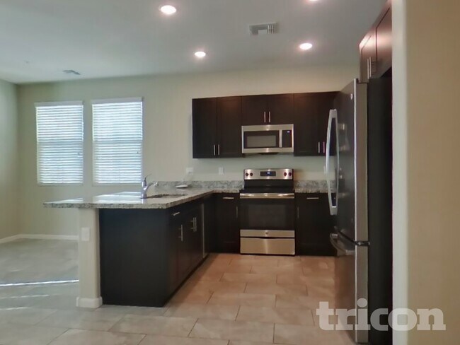 Foto del edificio - 12589 W Lindbergh Dr