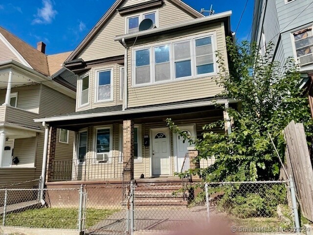 Foto principal - 1004 Hancock Ave