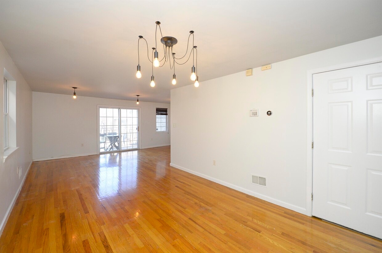 133 Leonard St Unit 1, Jersey City, NJ 07307 Apartment for Rent in Jersey City, NJ