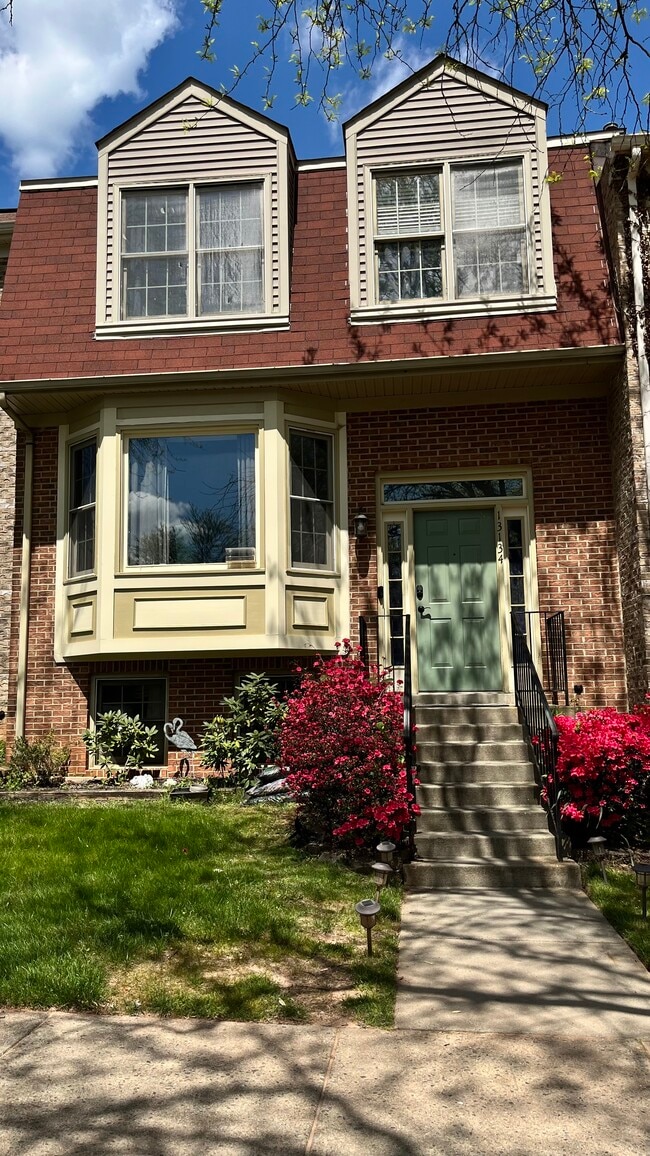 Building Photo - 13134 Kara Ln