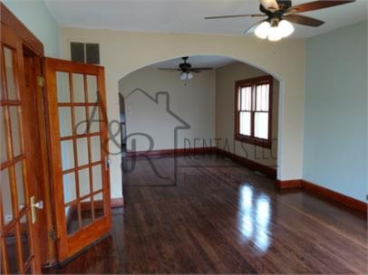 Foto del edificio - 312 E South St