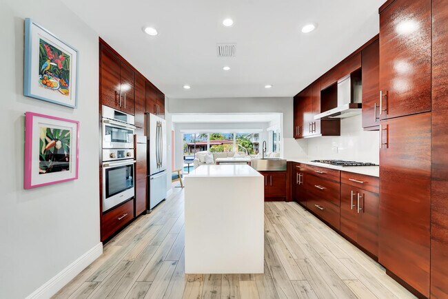 Foto del edificio - 2291 SE 15th St