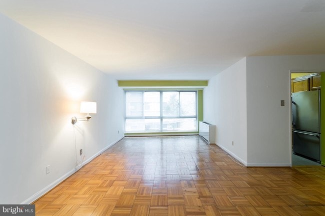 Building Photo - 6445 Luzon Ave NW