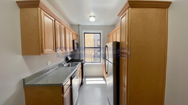 Foto del edificio - 639 West 204th Street