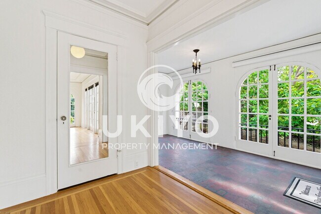 Foto del edificio - 1801 Marin Ave