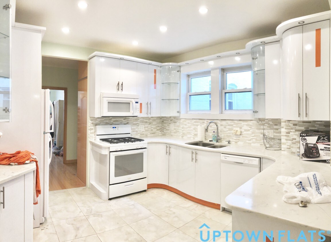 Primary Photo - 3319 Avenue P