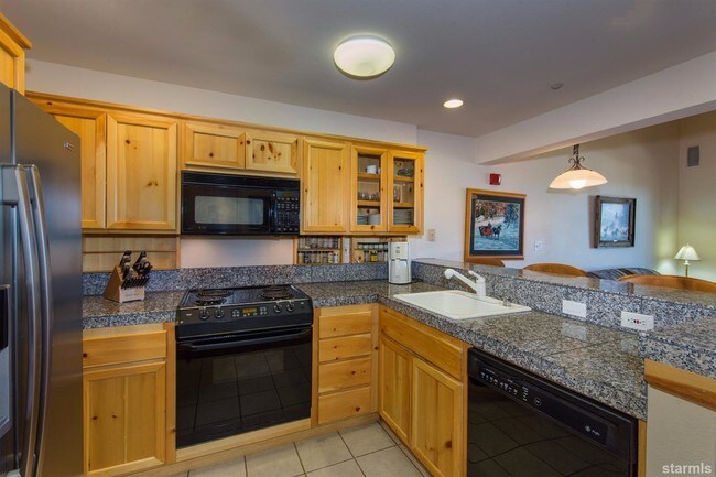 Building Photo - 1377 Kirkwood Meadows Dr