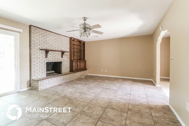 Foto del edificio - 11520 Bel Air Pl