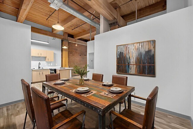 Foto del edificio - Emery Lofts