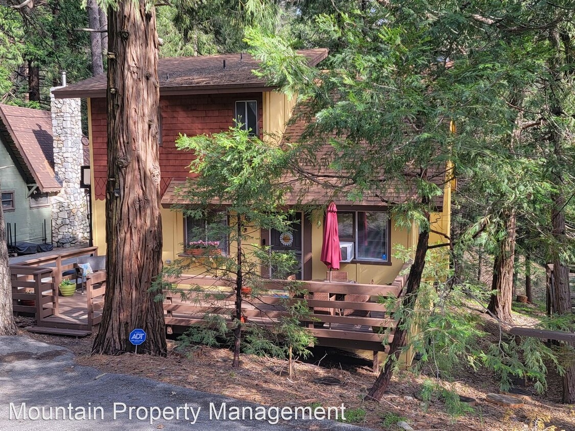 922 Berne Dr, Crestline, CA 92325 House Rental in Crestline, CA