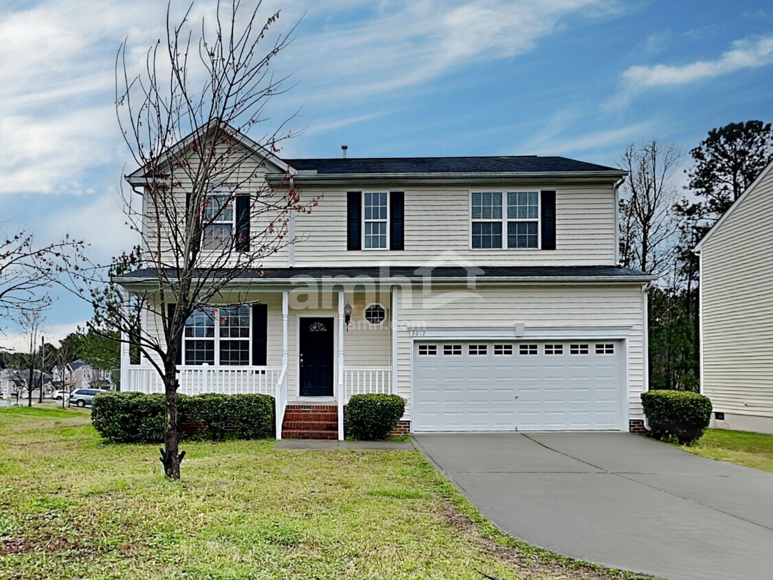 Primary Photo - 3012 Cardinal Lake Drive