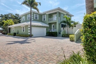 Building Photo - 357 Tierra Mar Ln