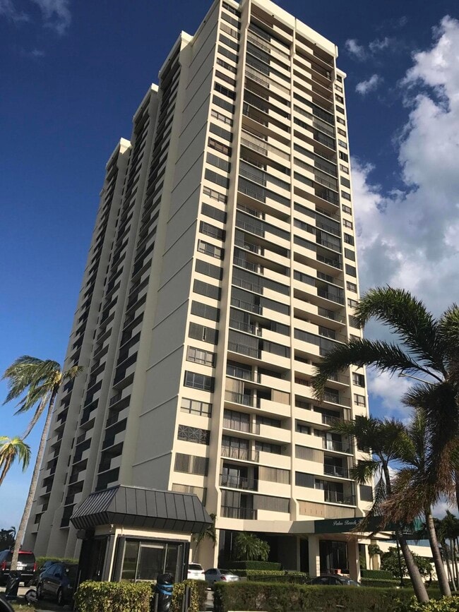 5600 N Flagler Dr Unit 2102, West Palm Beach, FL 33407 Condo for Rent in West Palm Beach, FL