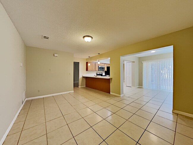 Building Photo - 5173 Andrea Blvd