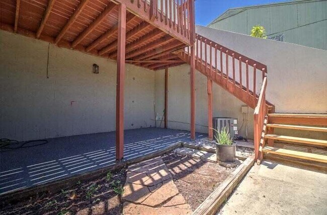 Foto del edificio - 32 Crossings Cir