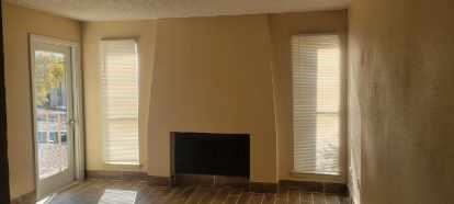 Foto del edificio - 6050 Melody Ln