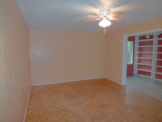 Building Photo - 4612 Buffalo Trail