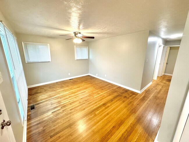 Building Photo - Statesville West - 3BR/1BA