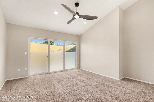 Foto del edificio - 1552 Dowse Ct NE