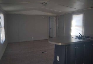 Building Photo - 19 Red Fox Loop