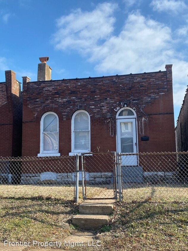 2 br, 1 bath House 6012 Pennsylvania Ave House for Rent in St