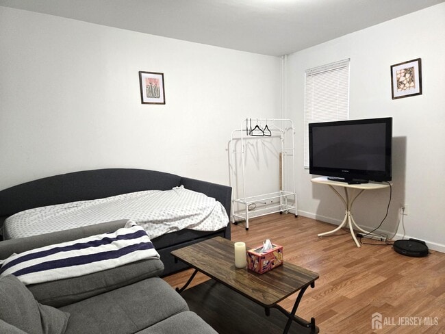 Foto del edificio - 54 Harvey St