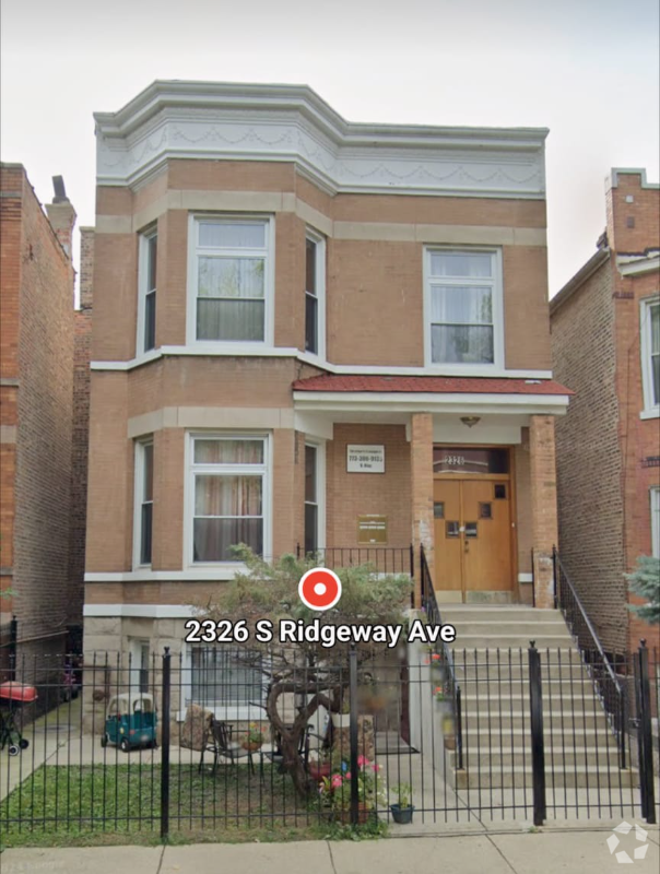Building Photo - 2326 S Ridgeway Ave
