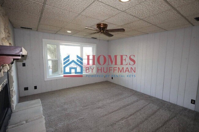 Foto del edificio - Three Bedroom House | Two Bathrooms