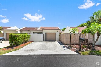 Building Photo - 21757 Contado Rd