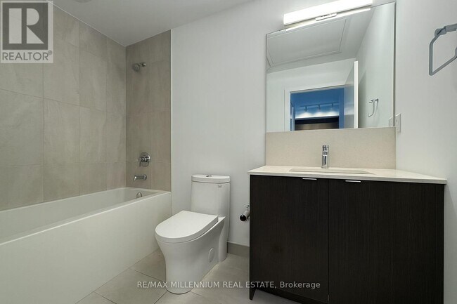 Photo du bâtiment - 1606 Charles St